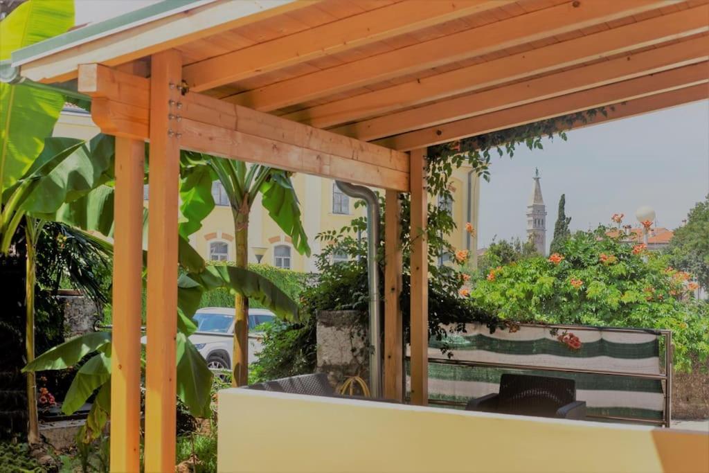 Ferienwohnung Apartman Den,Rovinj Oaza U Centru Grada I Besplatnim Parkingom Exterior foto
